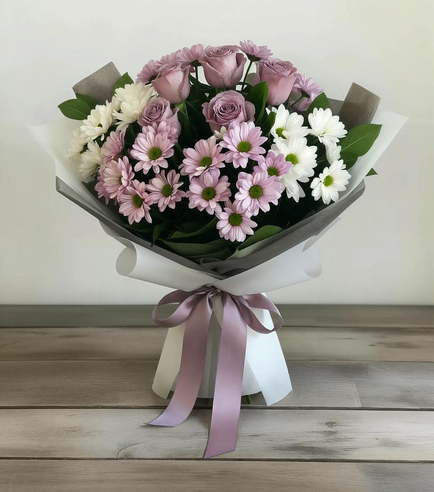 Букет цветов из: Хризантемы и Розы в Саратовской