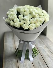 Букет 35 Белых роз в Саратовской