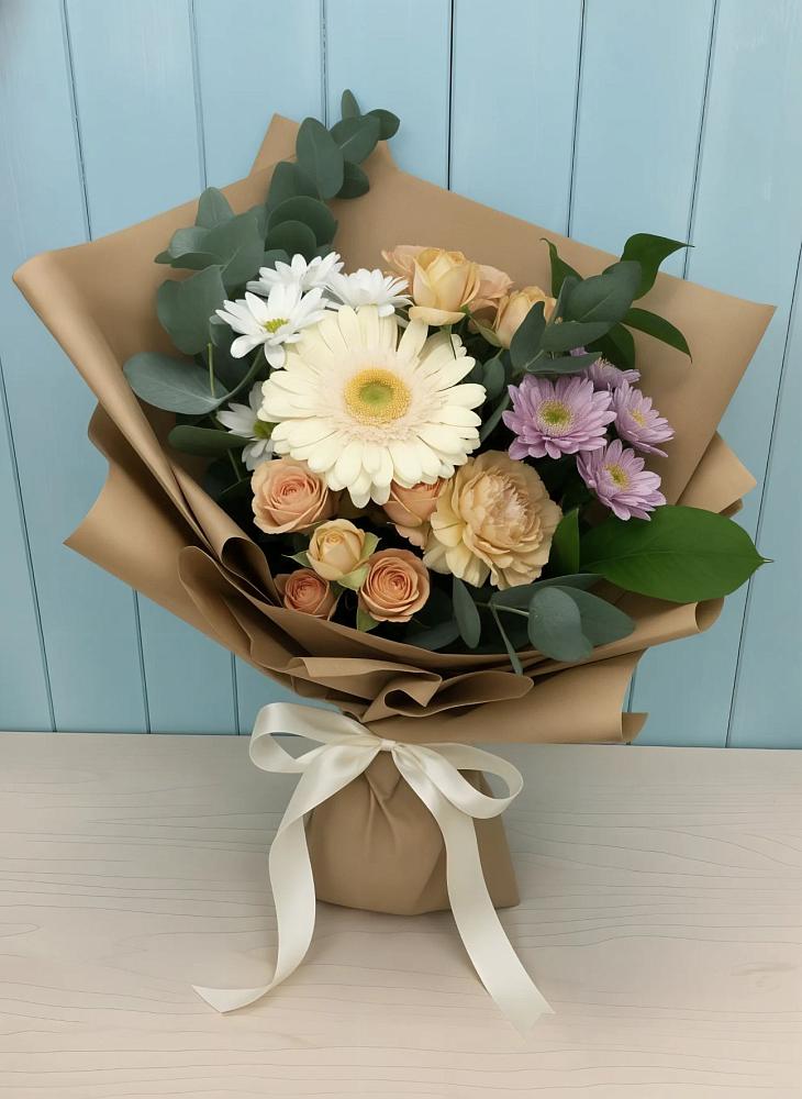 Букет цветов из: Герберы и Хризантемы в Саратовской