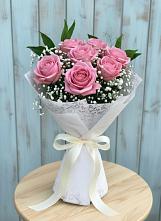 Букет цветов из:  Розы в Саратовской