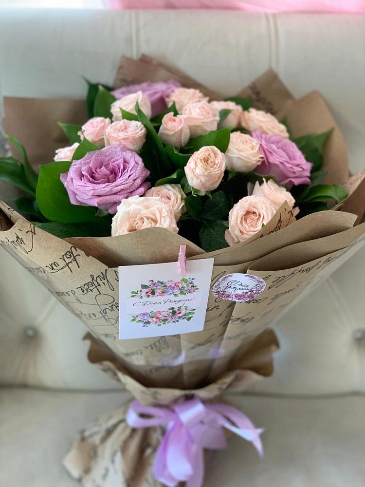 Букет цветов из: Розы в Саратовской