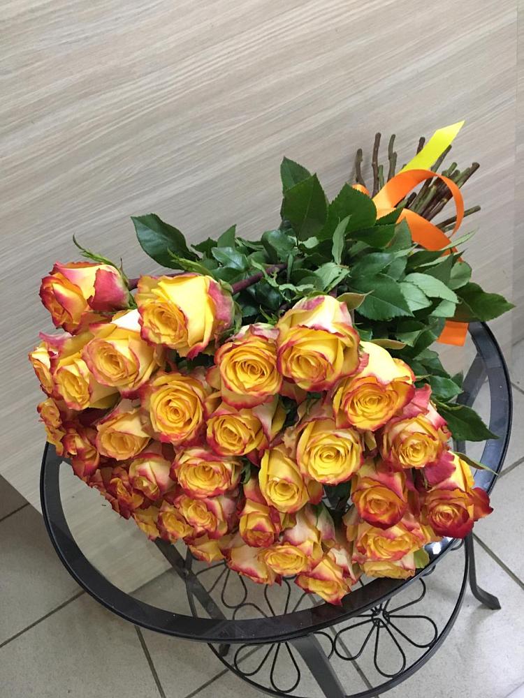 Букет Желтые розы в Саратовской