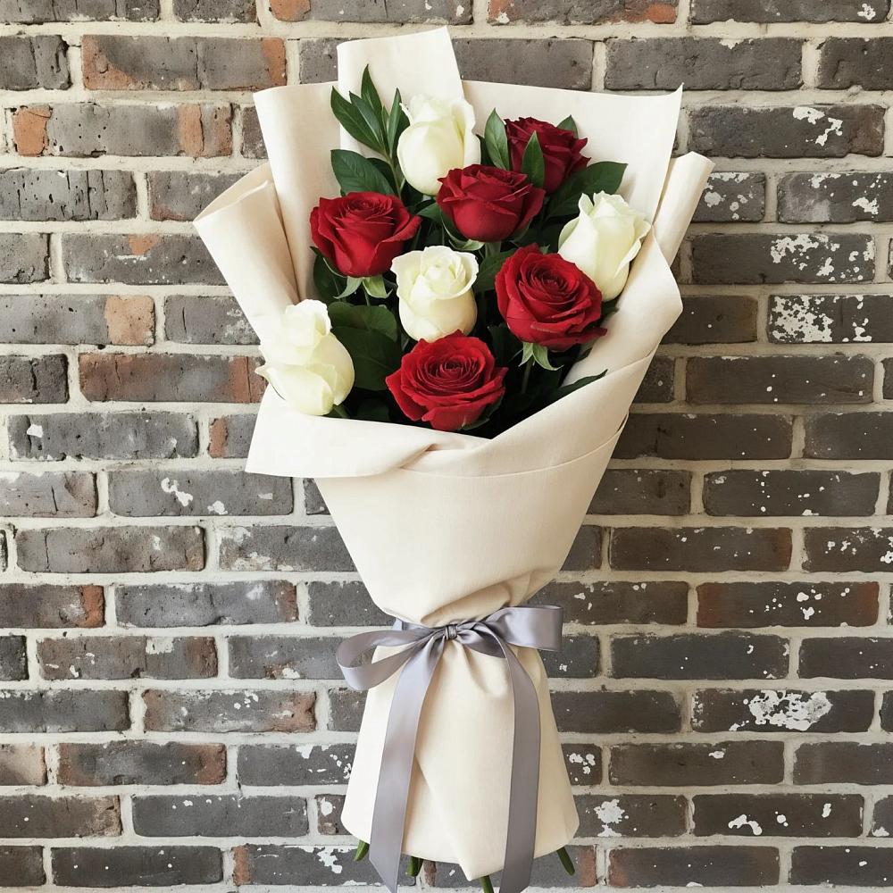 Букет цветов из: Розы в Саратовской