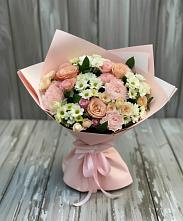 Букет цветов из:  Гвоздики, Розы и Хризантемы в Саратовской