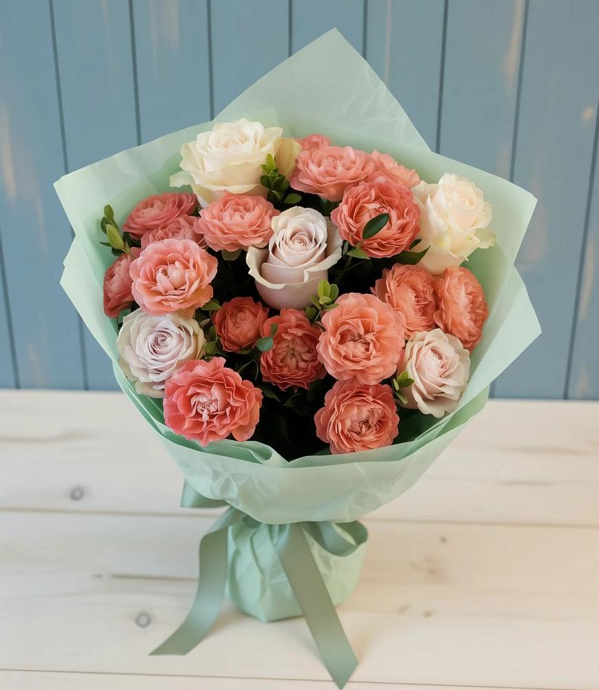 Букет цветов из: Розы в Саратовской