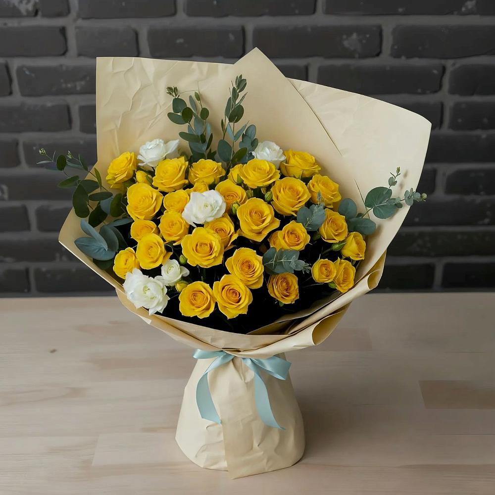 Букет цветов из: Розы в Саратовской