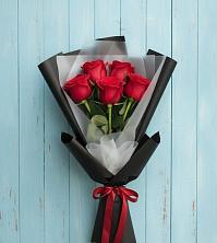 Букет цветов из:  Розы в Саратовской