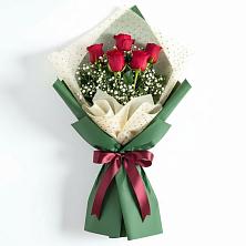 Букет цветов из:  Розы в Саратовской
