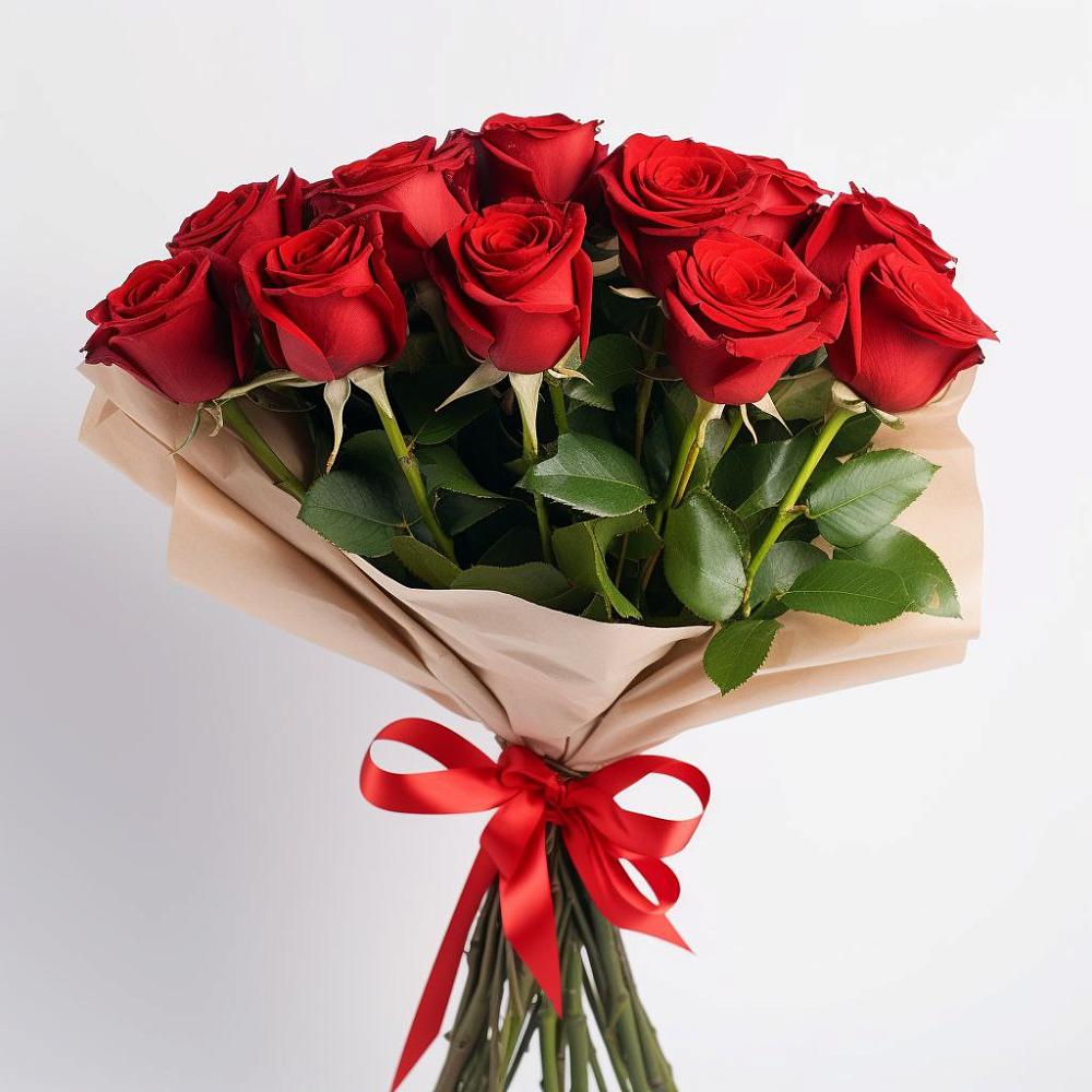 Букет 11 Красных роз Эдлесс Лав в Саратовской