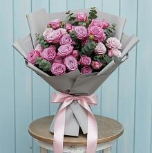 Букет цветов из:  Розы #REPLACE_PRED# Саратовской